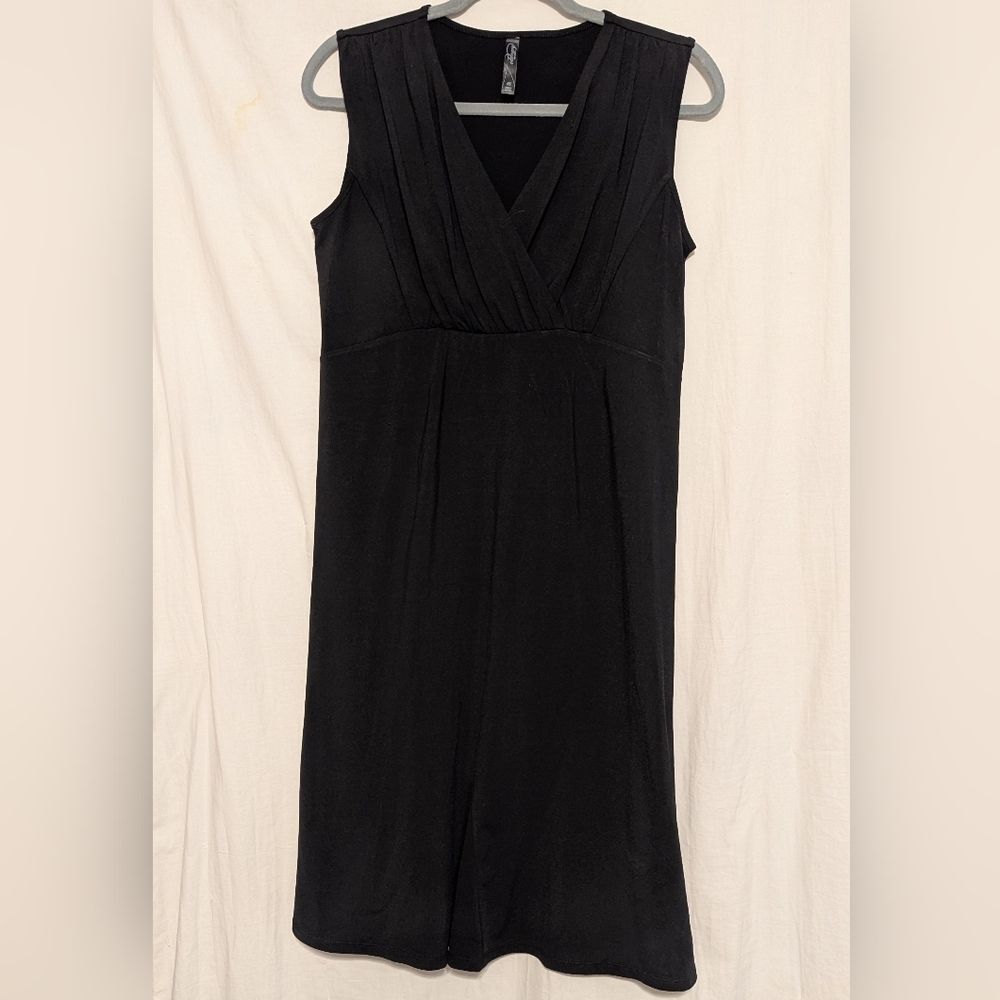 Old Navy Maternity Black Sleeveless Midi Dress